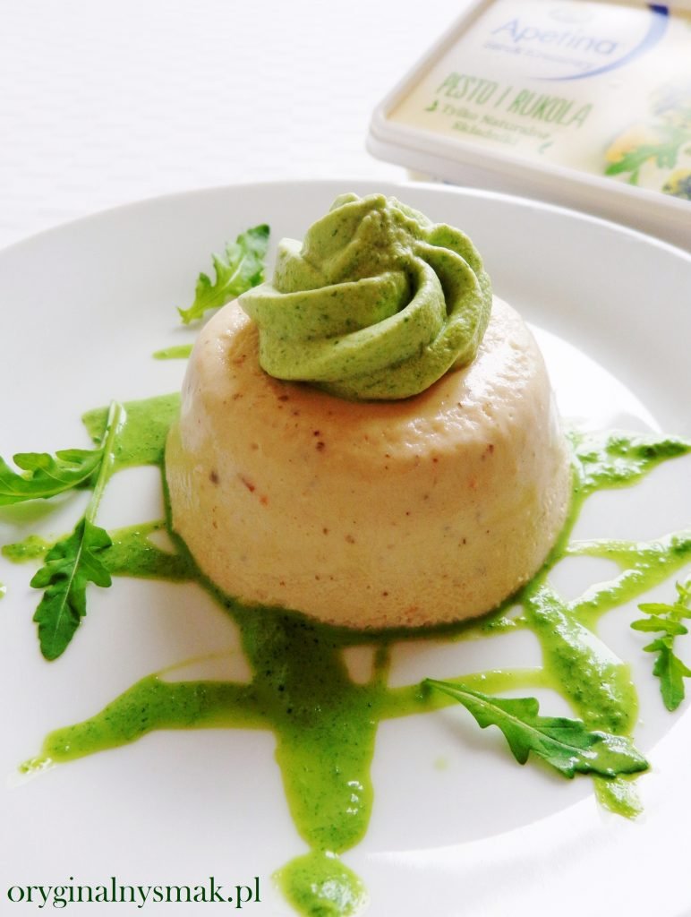 Mus z wędzonego łososia