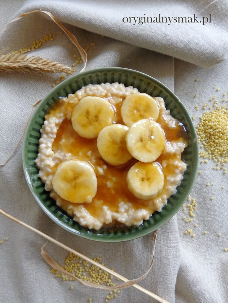 Jaglanka z masłem orzechowym i bananem