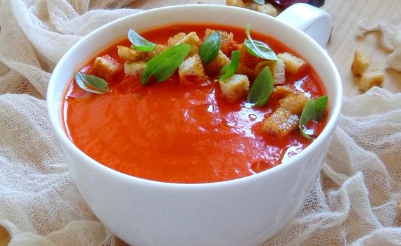 Zupa krem z pieczonej papryki