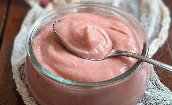 Rabarbarowy curd