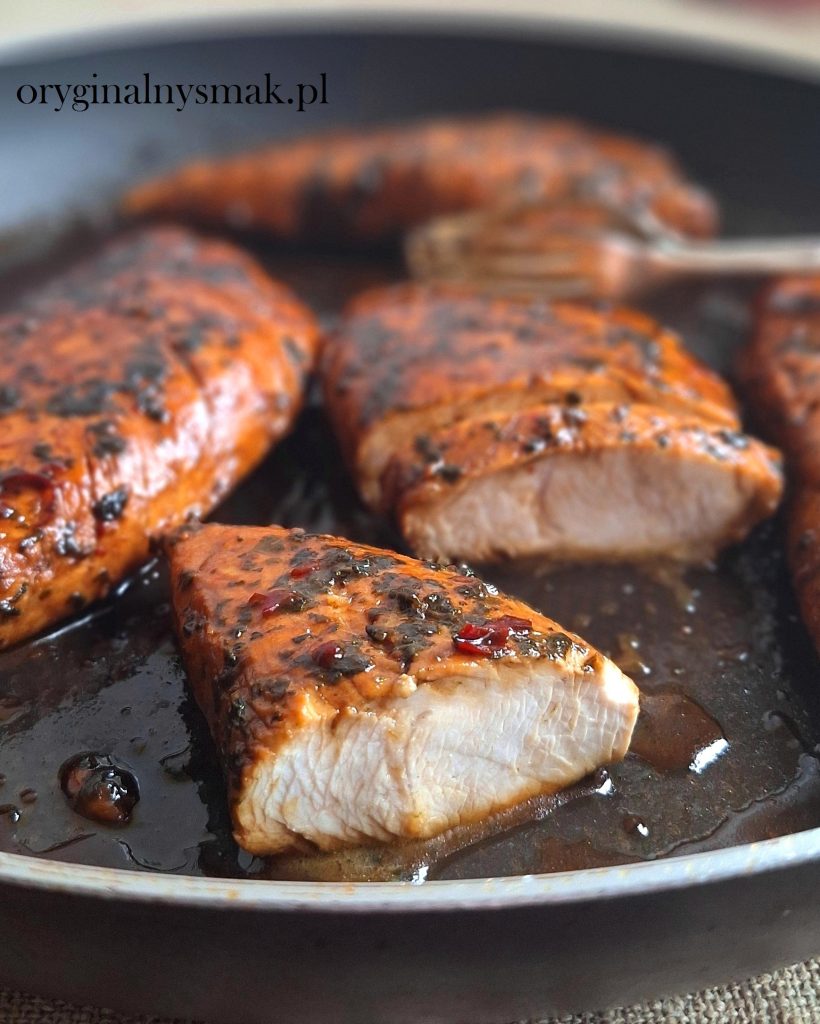 Polędwiczki z indyka z sosem Worcestershire