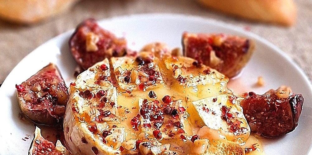 Zapiekany camembert z figami